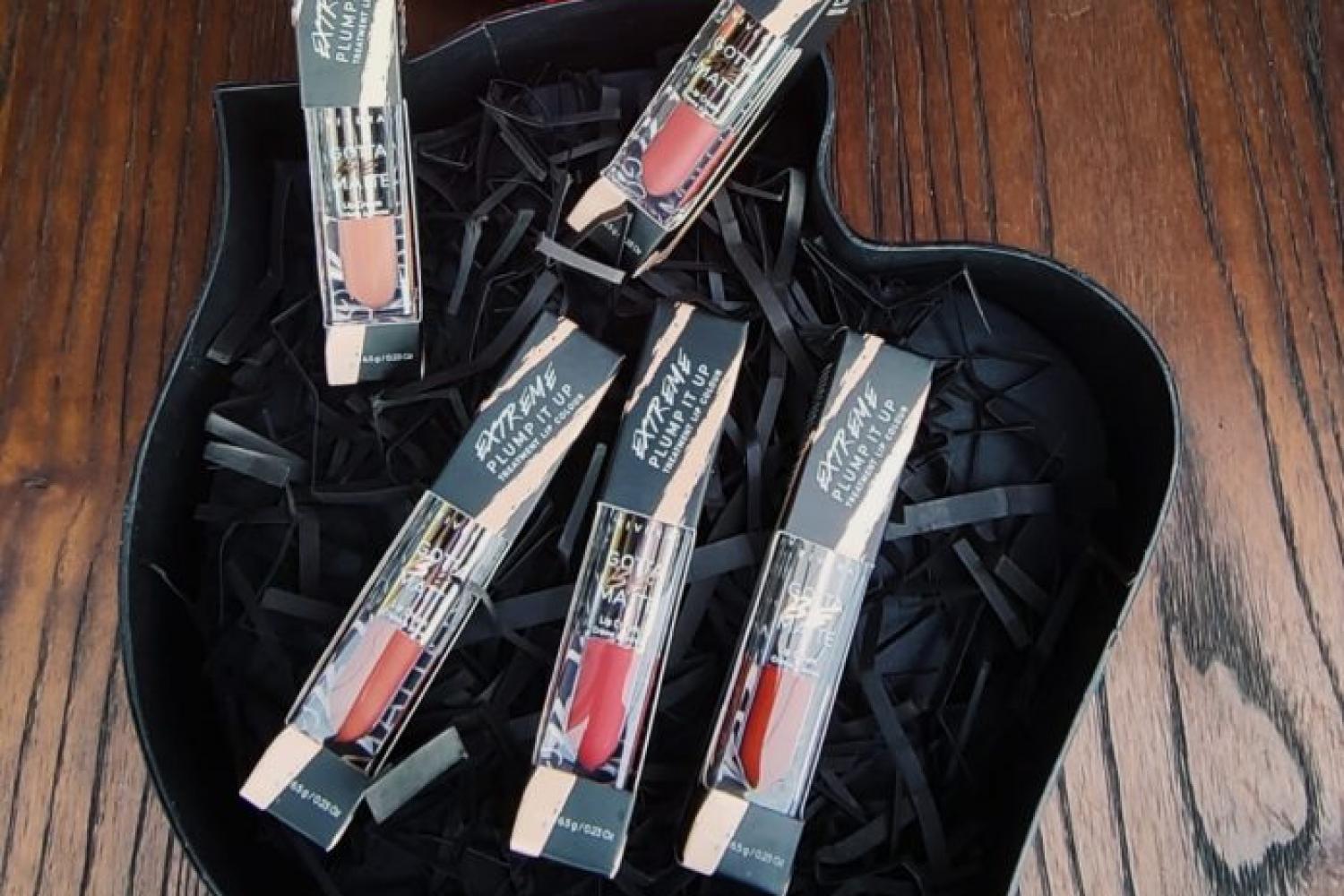 Pulasan Lip Cream Matte Tahan Lama dari Rivera